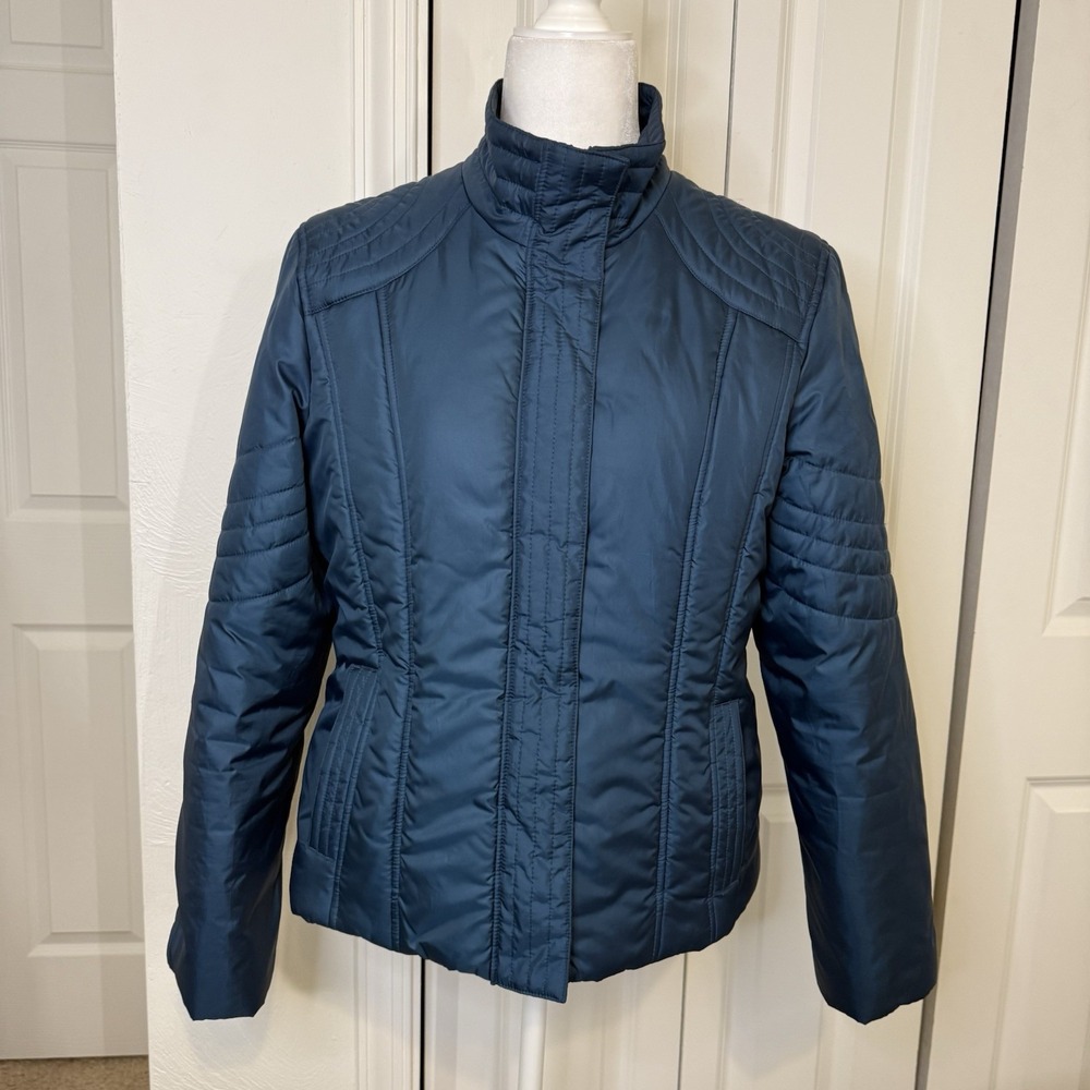 I.e. Relaxed Blue Quilted Short Jacket Coat lightly used Size M Petite